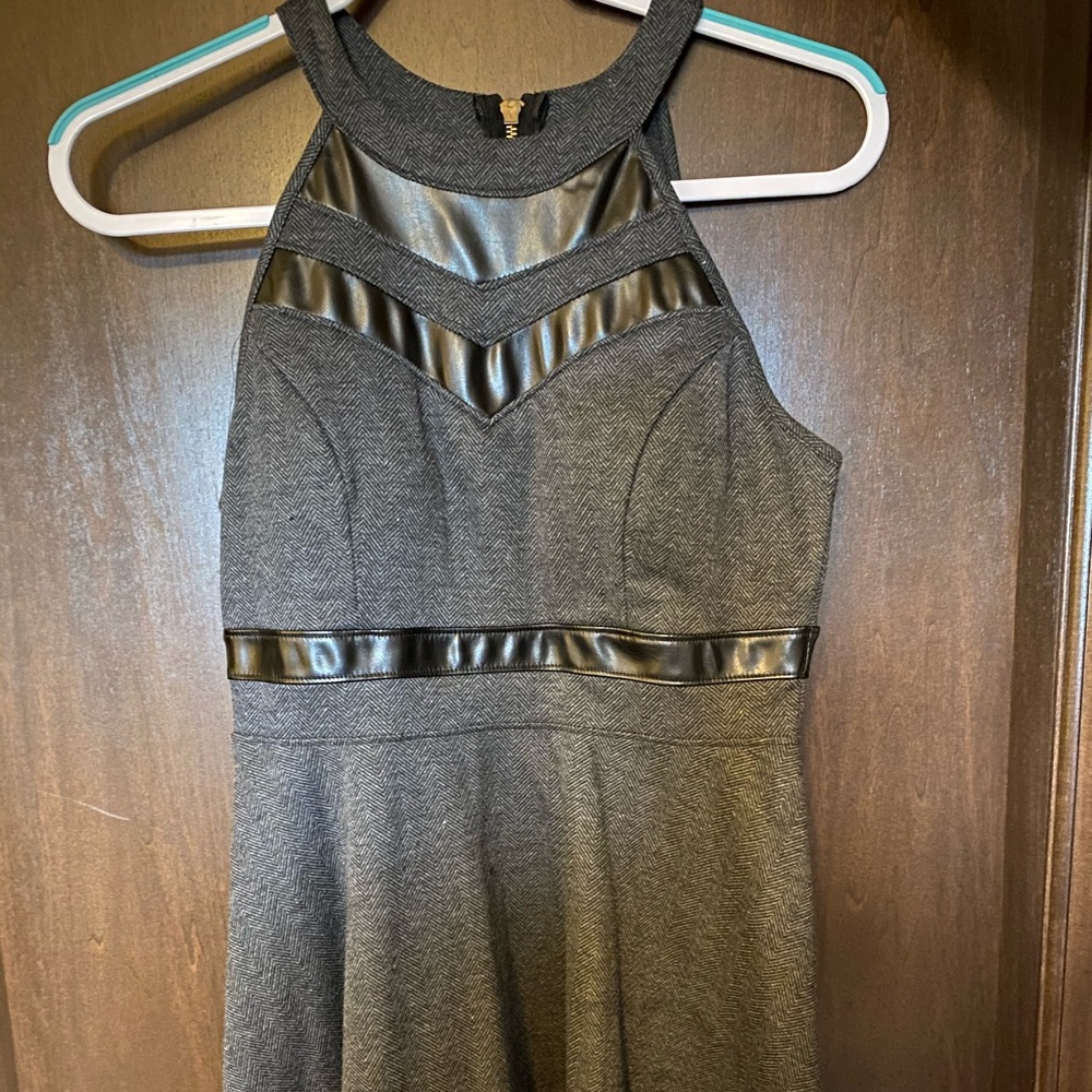 Greg dress